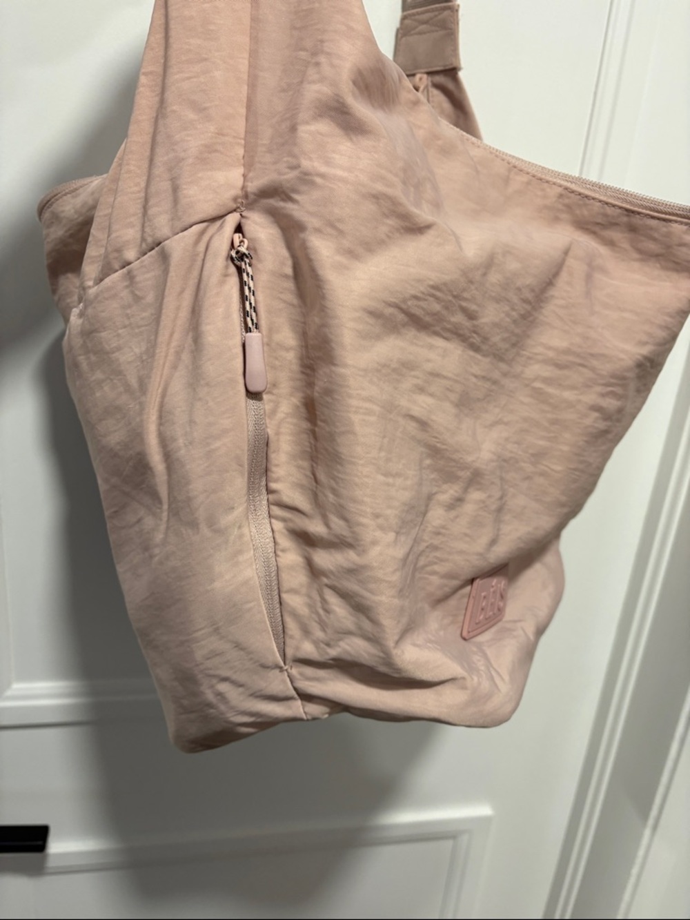 BEIS crescent catchall bag - Picture 8 of 11
